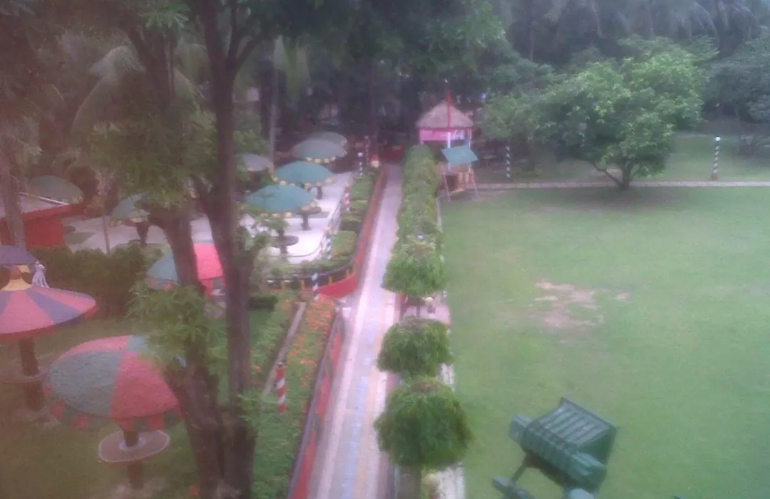 Palm Village Resort-1